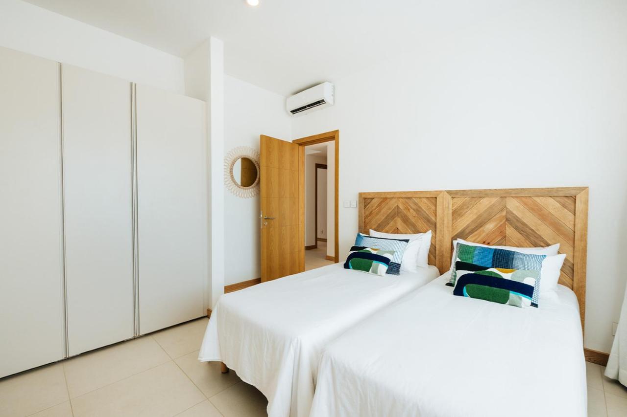 Mythic Suites & Villas By Mj Holidays Grand Gaube Buitenkant foto